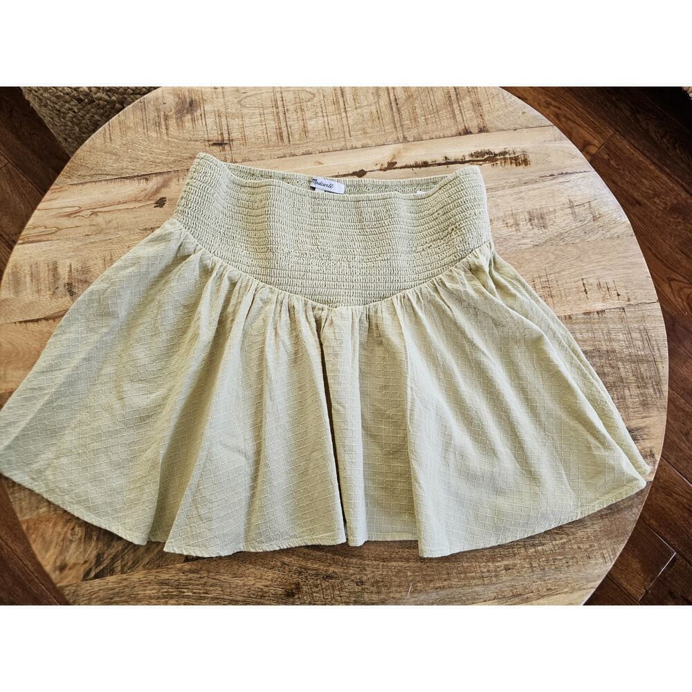 Madewell Dobby Smocked Soft Green Mini Skirt Women's Size M NWT